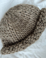 Load image into Gallery viewer, Alma Bucket Hat