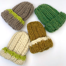 Load image into Gallery viewer, Zelda Super Chunky Beanie
